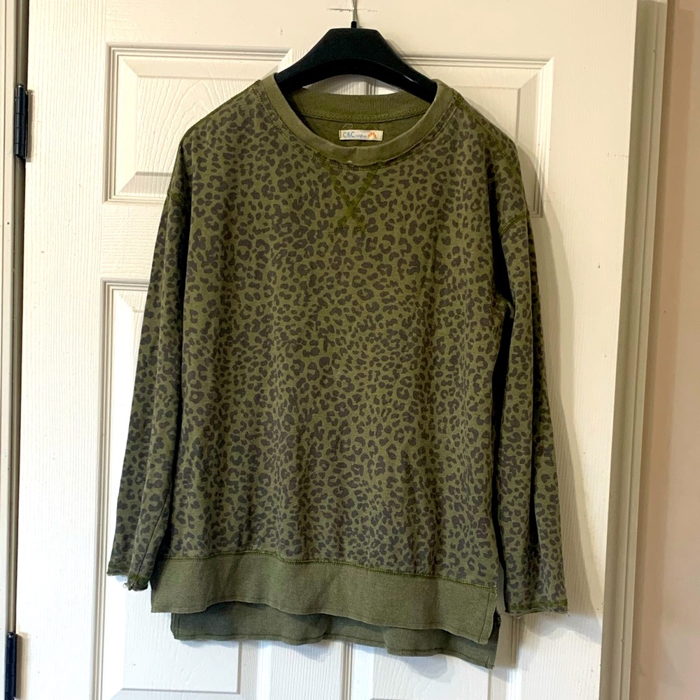 C&C California Pullover Sweatshirt Olive Leopard Large